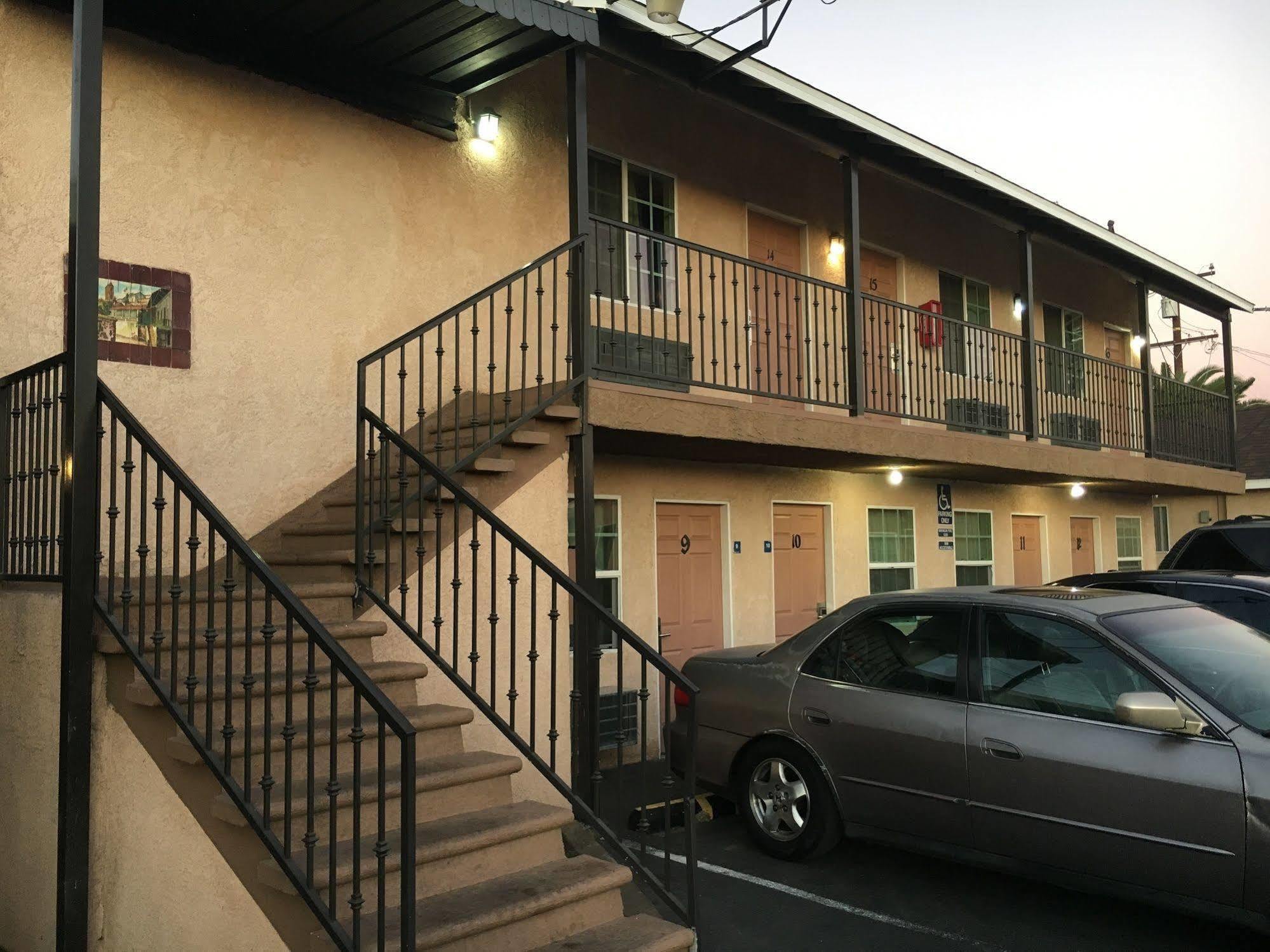 Mission Motel Lynwood Kültér fotó